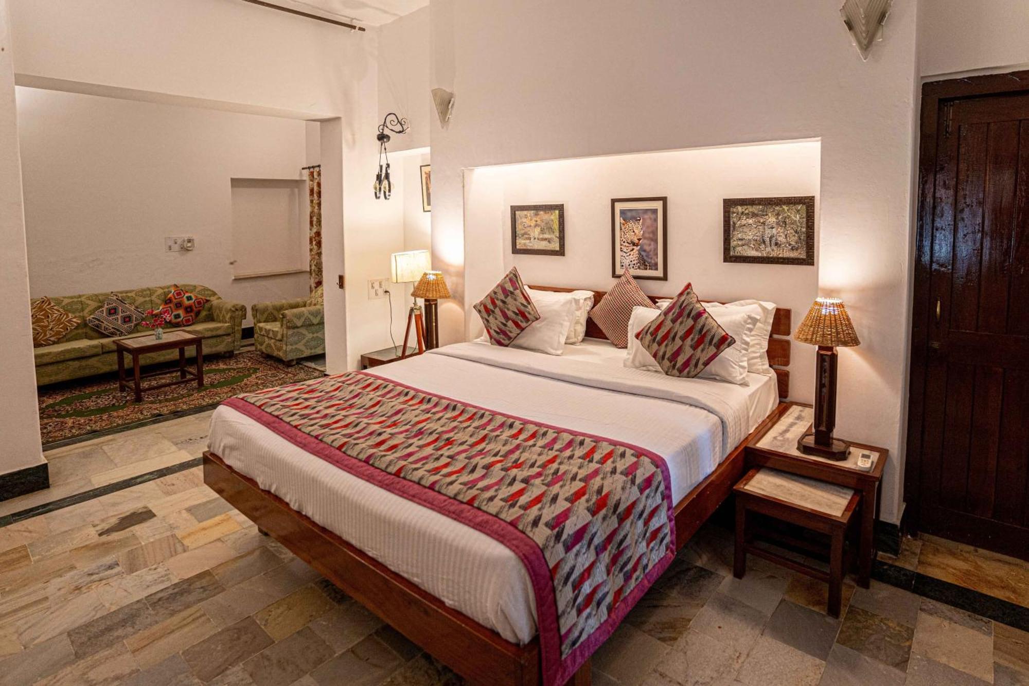 Leopard'S Lair Jungle Lodge Bisalpur Bagian luar foto